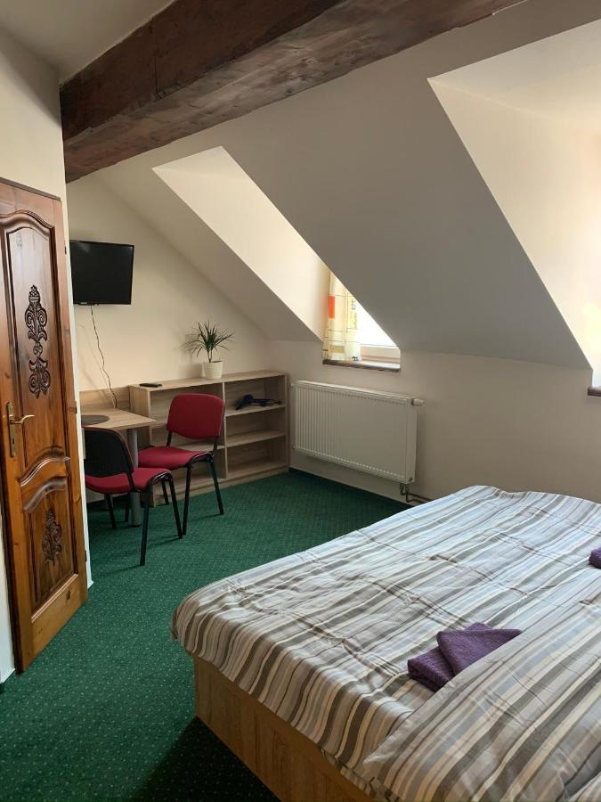 U Orla Guest house Petrikov (Ostruzna)